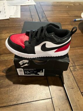 Nike Kids Air Jordan 1 Low
